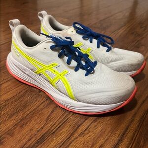 ASICS Gel Cumulus- 27 White and Neon Yellow Sneakers with Blue Laces